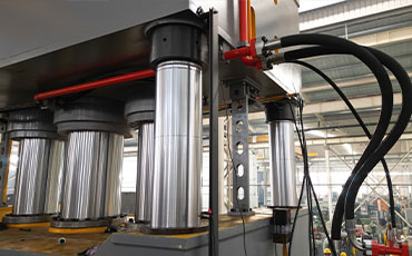 液壓機(jī)立柱直徑的計算